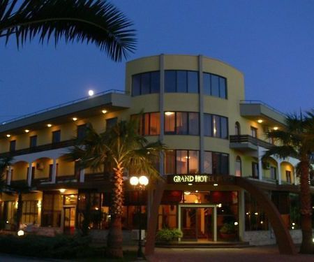 Hotel Grand Pameba Škalngur Esterno foto